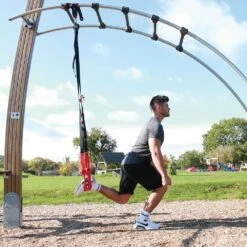 Pro Suspension Trainer Set -Fitness Promotion Store man using a Suspension Trainer